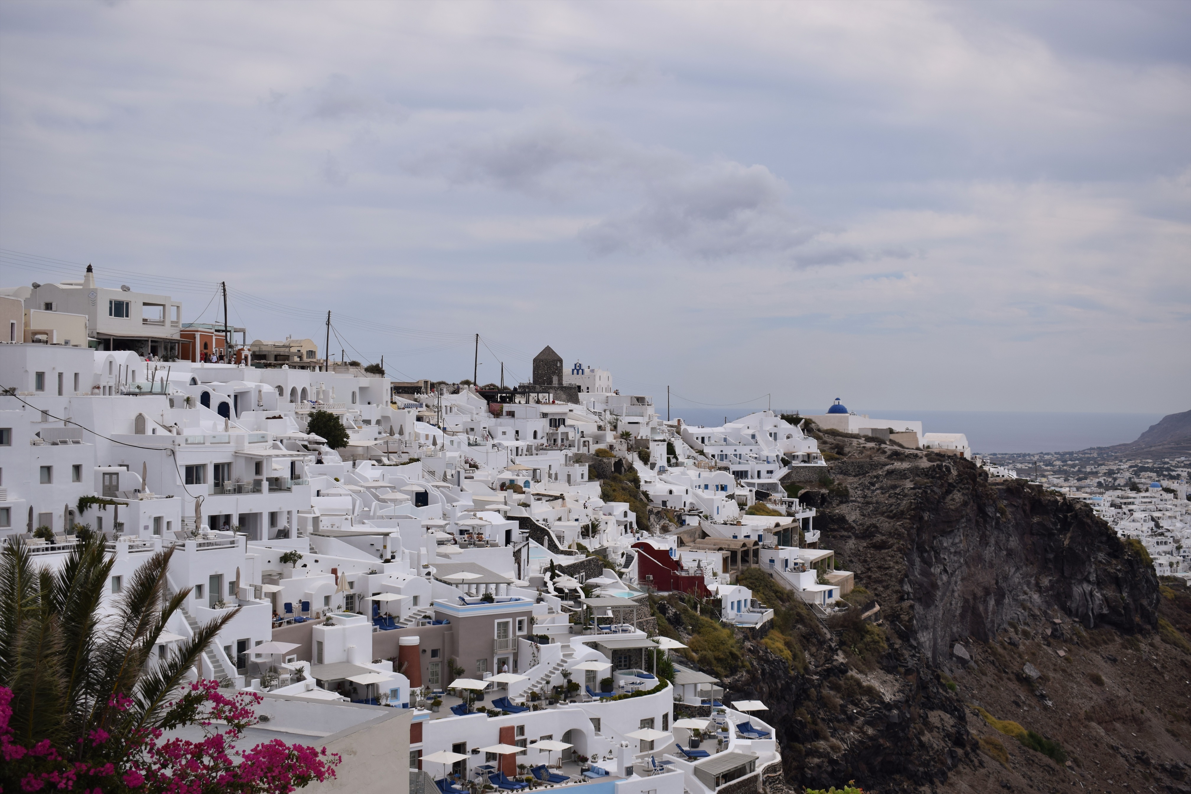 Santorini Greece [an honest review of our 4 day stay] - Annie Miller Co.