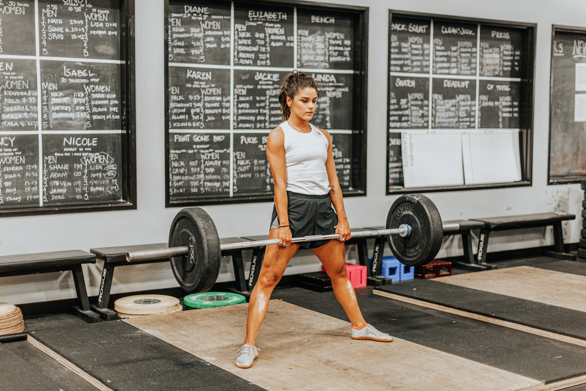 Barbell Sumo Deadlift (female)